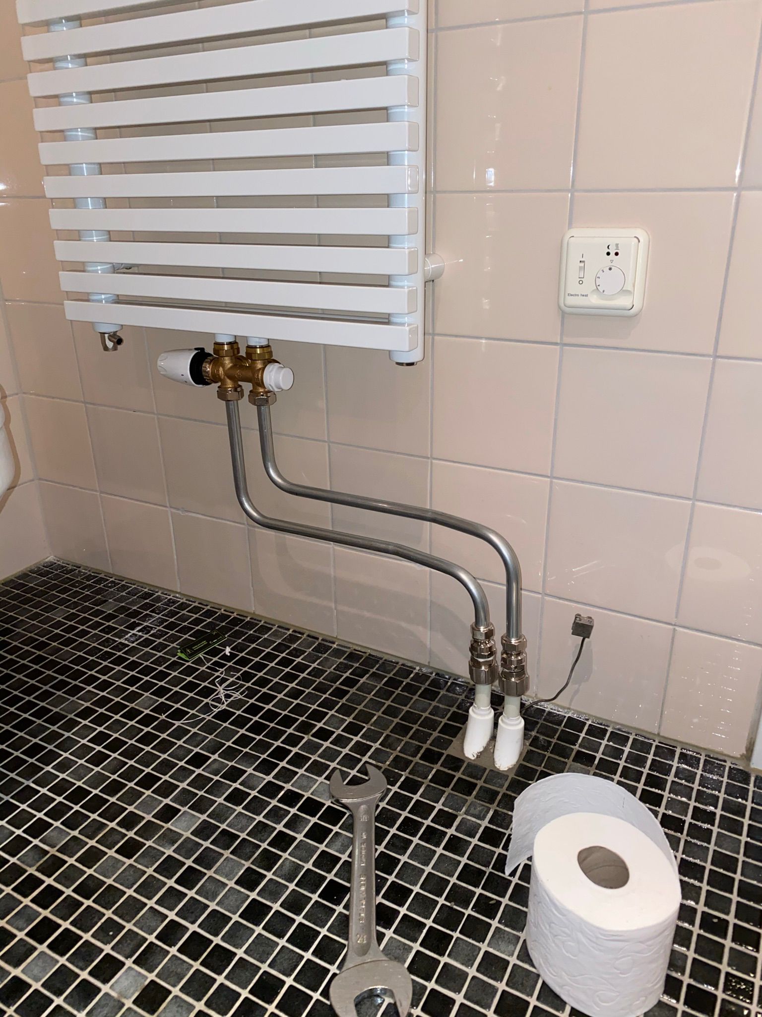 Warmtepomp buitenunit geplaatst door installateur