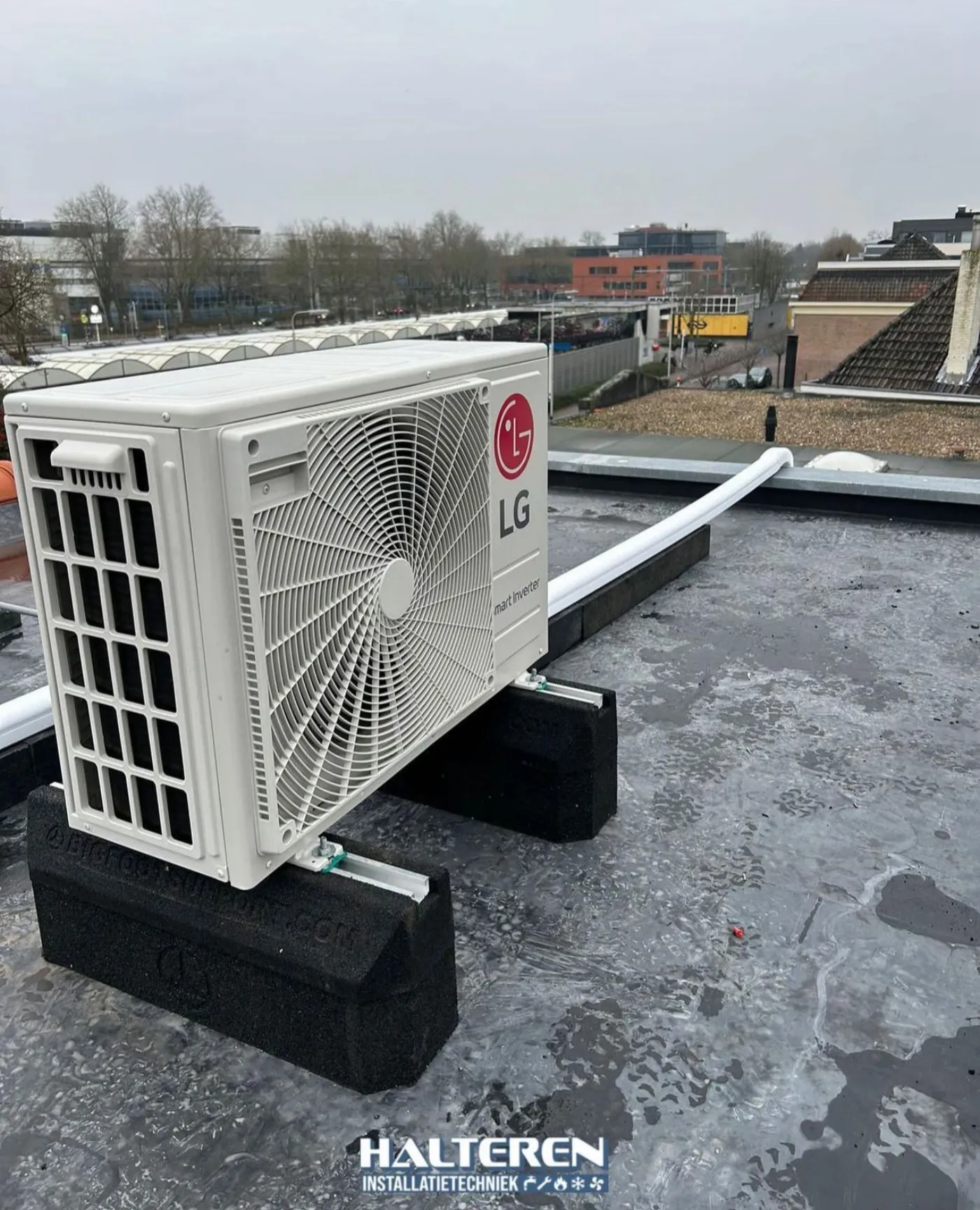 Warmtepomp-buitenunit